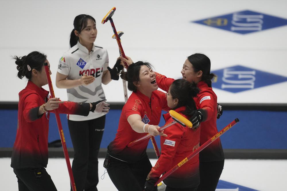 c7娱乐官网:施海荣执教惹争议,鸡肋比赛仍上全主力,天津女排是前车之鉴.